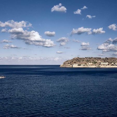 Plaka Sea Front Residence เอลุนดา ภายนอก รูปภาพ