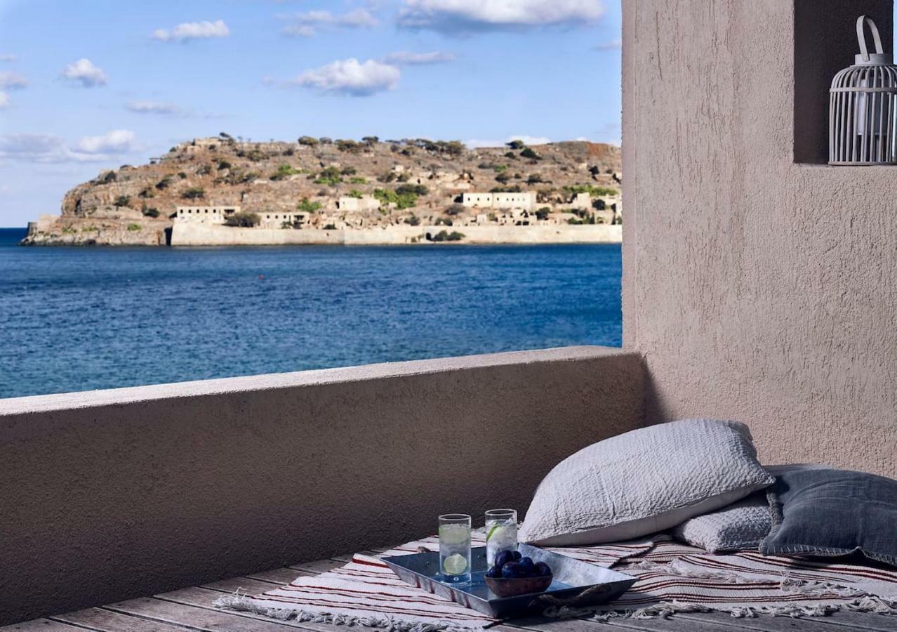 Plaka Sea Front Residence เอลุนดา ภายนอก รูปภาพ